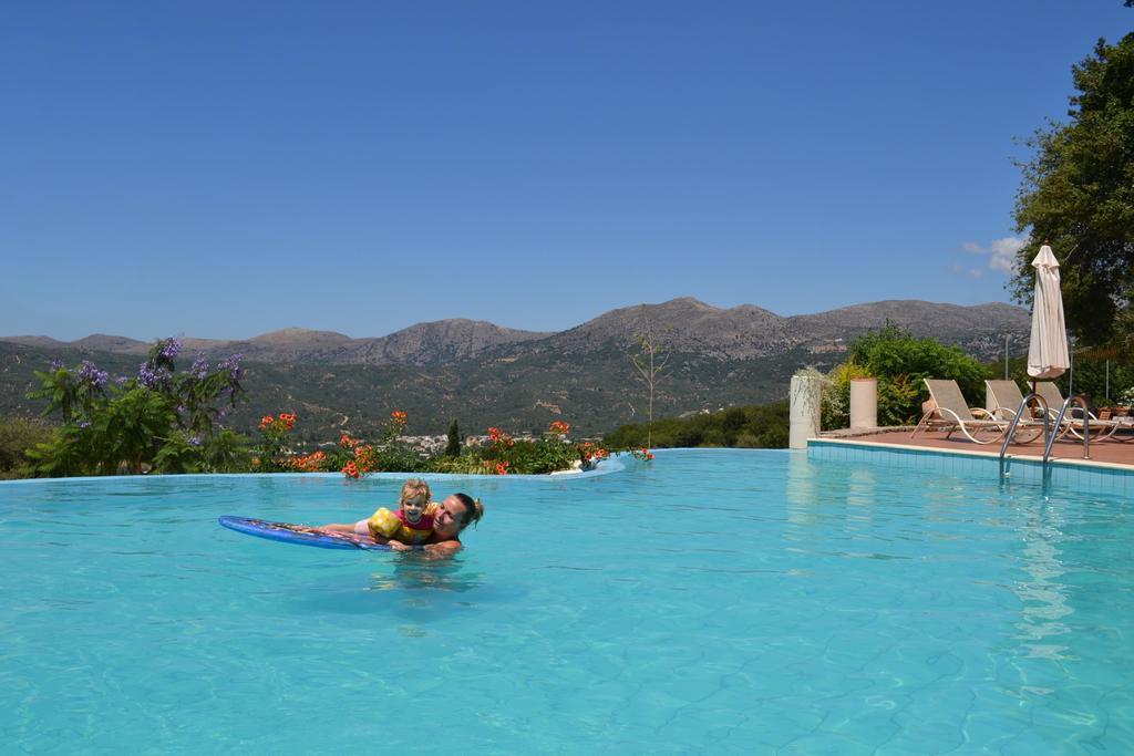 Country Hotel Velani Avdou Rum bild